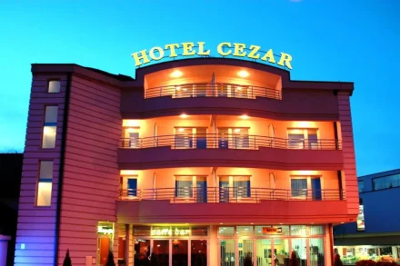 Hotel Cezar