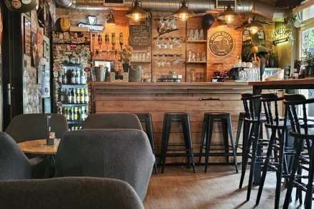 Vespa bar